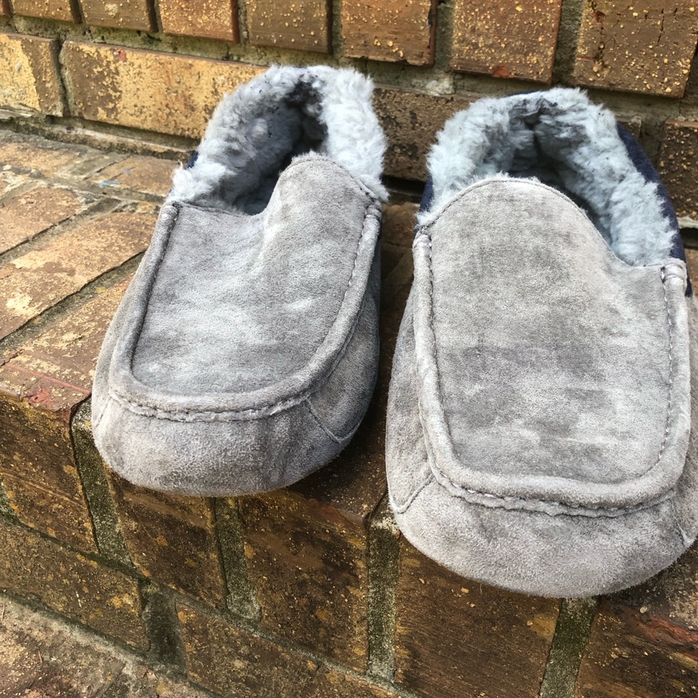 Men’s UGG Suede House Shoes 11